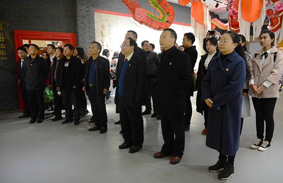 参观猴场会议纪念馆2